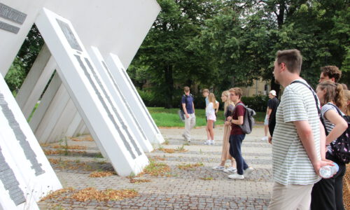 Die Gruppe besuchte das Žanis Lipke Memorial